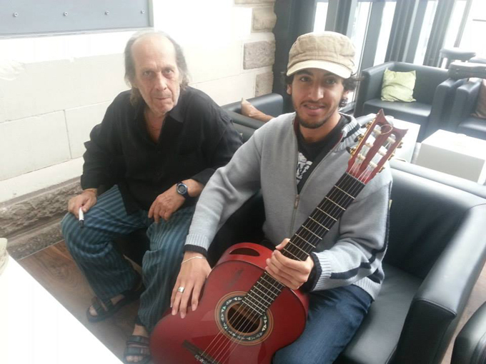 magazine48-arari paco.jpg